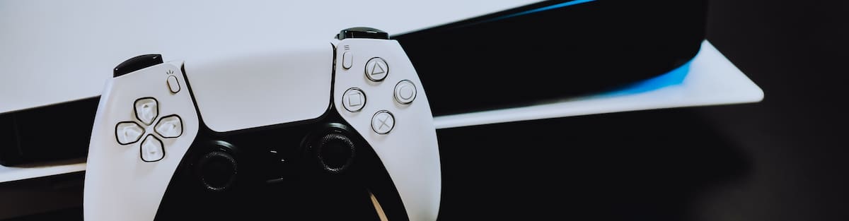 The update comes with 1440p support, Gamelists, and new social features!