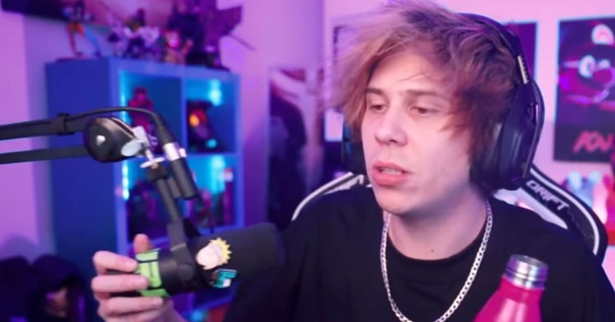 766119.jpg