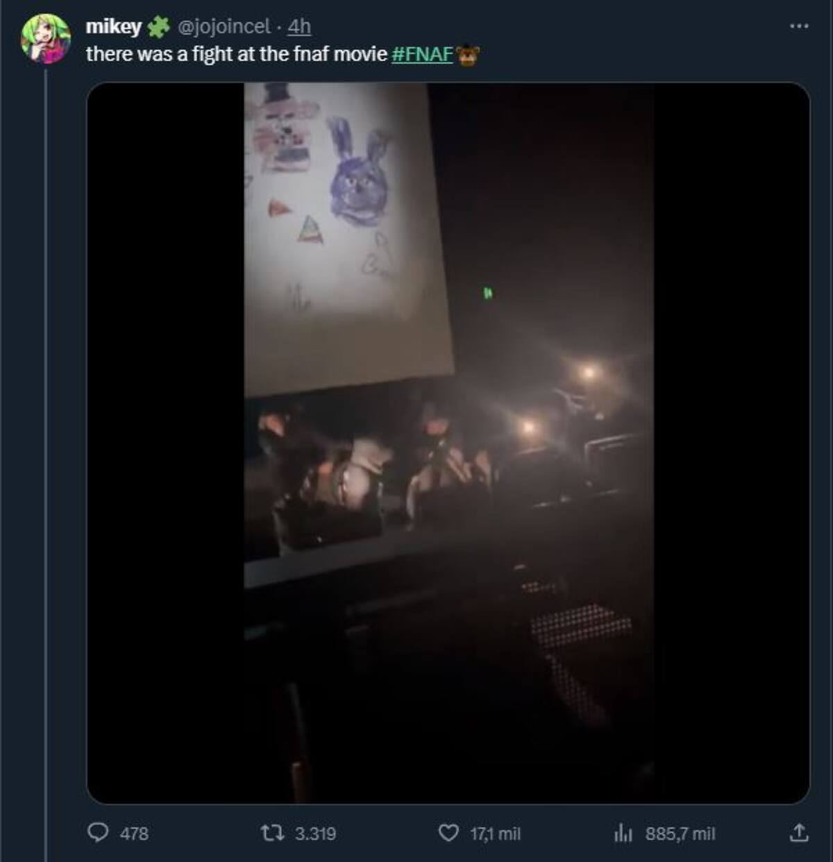 820459.jpg
