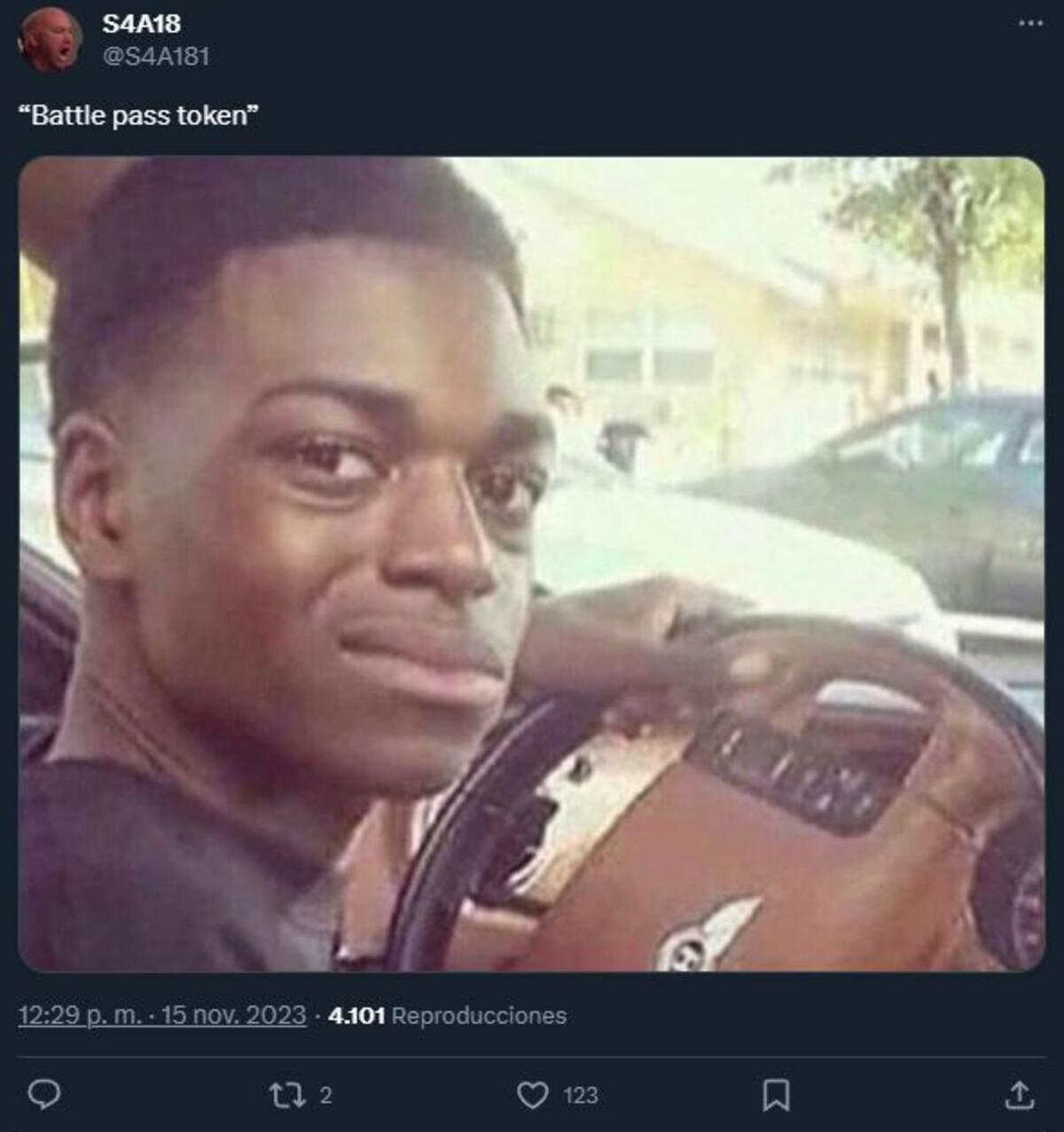 823503.jpg