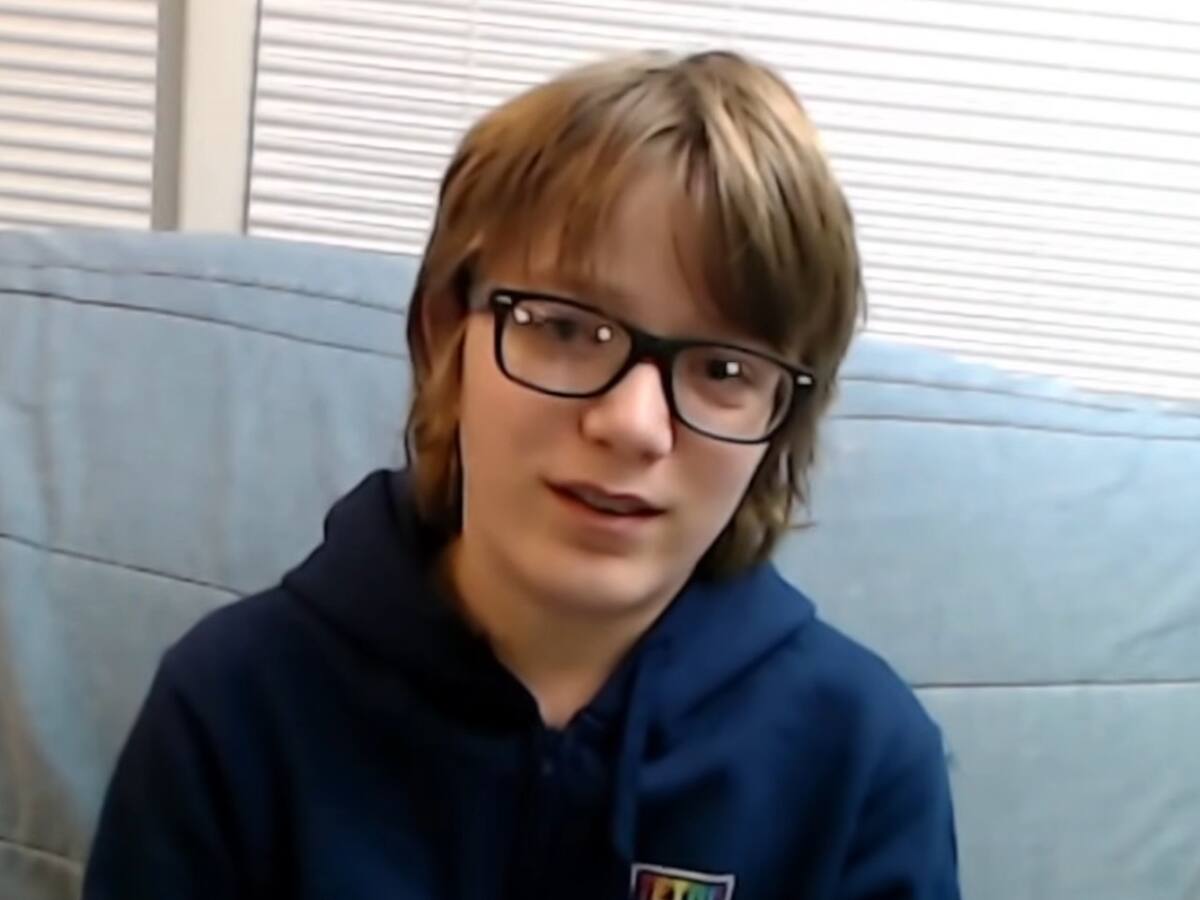 830307.jpg