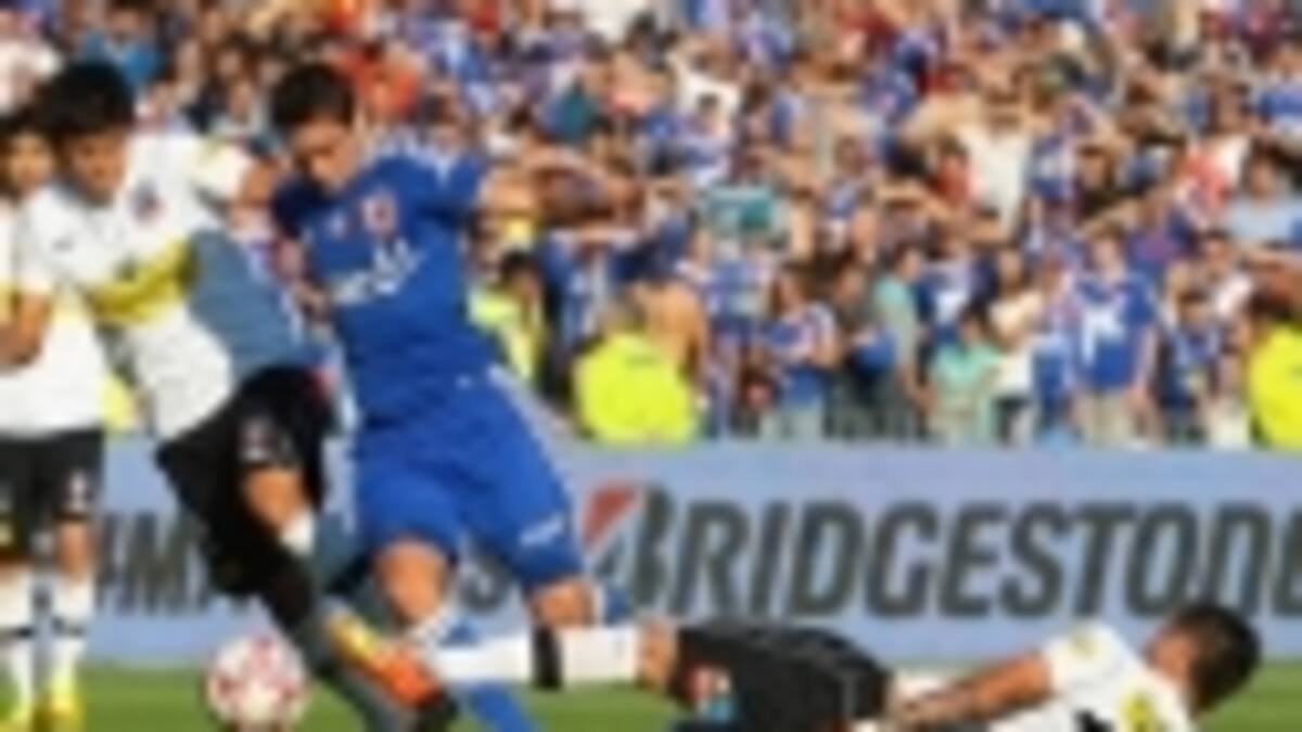 Además, en la segunda caída de casette de la asociación de fútbol también se confirma que contrato con EA y Konami es al menos por dos años.
