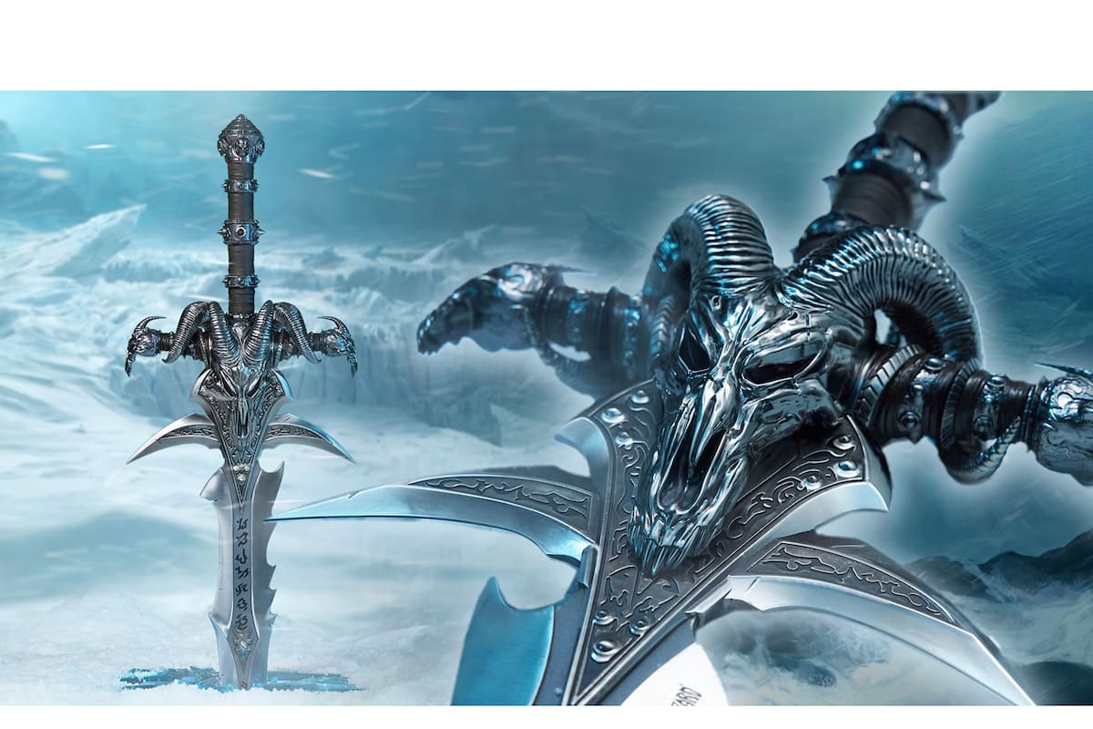 Policía confisca armas a delincuentes y encuentra réplica de una icónica espada de Warcraft