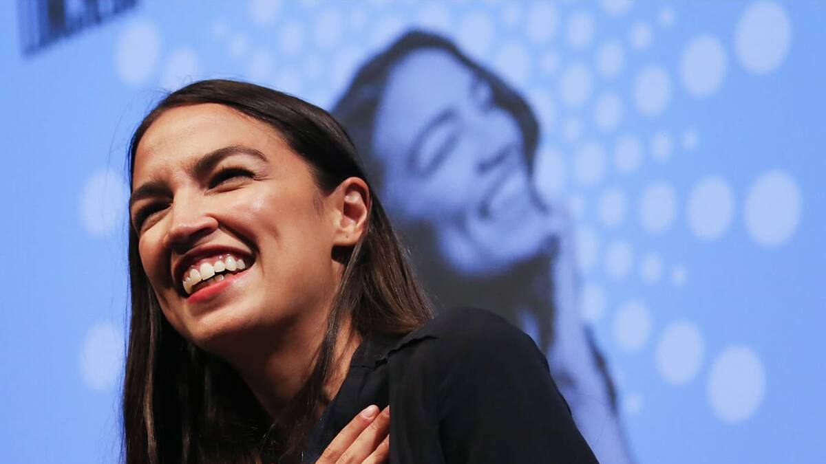 Alexandria Ocasio-Cortez estaba lista para los conflictos políticos tras lidiar con los jugadores del MOBA de Riot