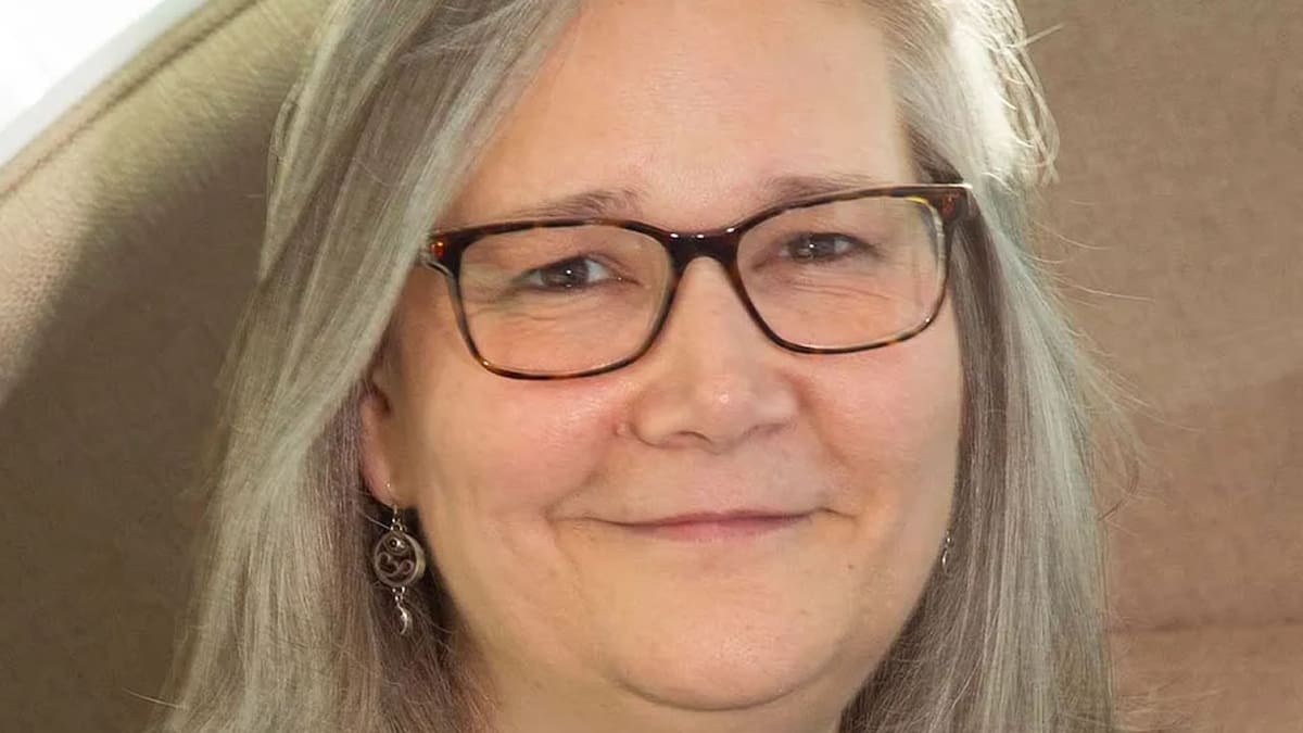 Amy Hennig
