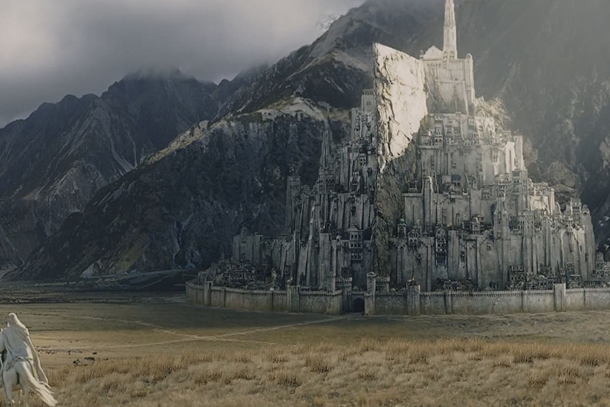 Buscan construir Minas Tirith en la vida real