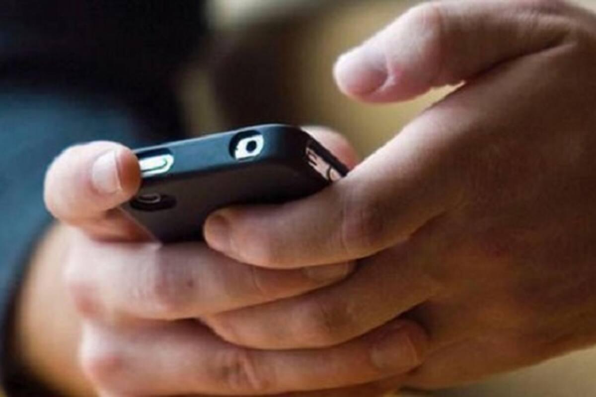 Cuida el "Pack": Ley en Chile quiere evitar difundir imágenes sexuales sin consentimiento