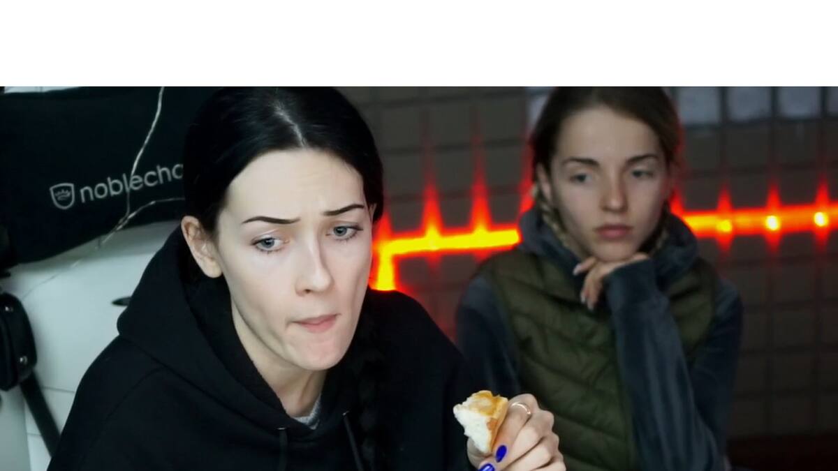 Bulochka y Alina_dln captaron el horror de la guerra en su canal de Twitch