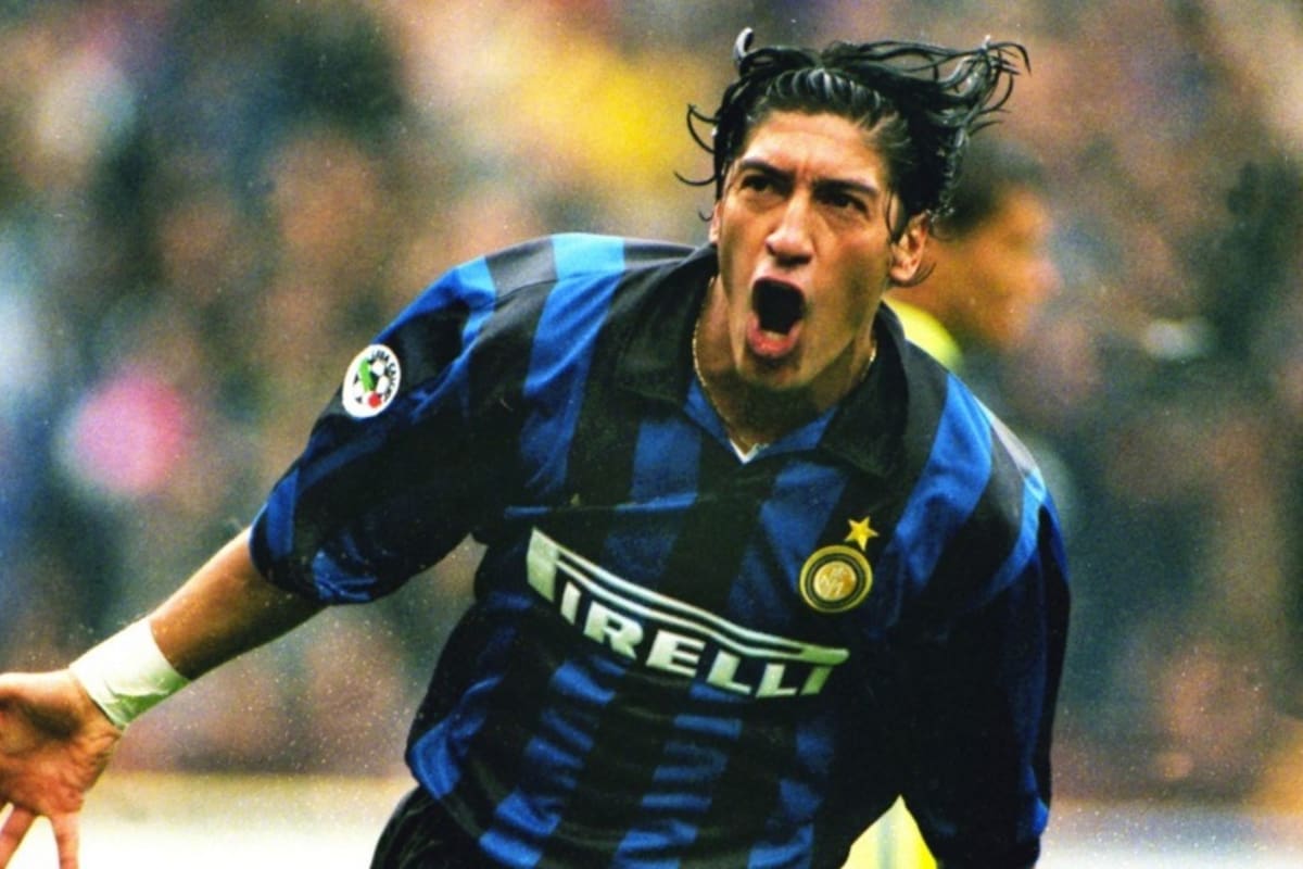 Colo-Colo e Iván Zamorano anunciados como exclusiva para PES 2018