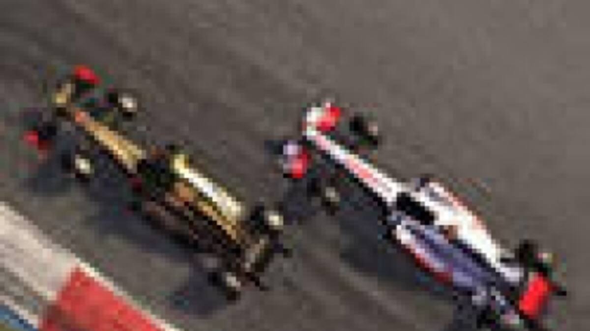 Conviértete en piloto y en jefe de equipo de carreras