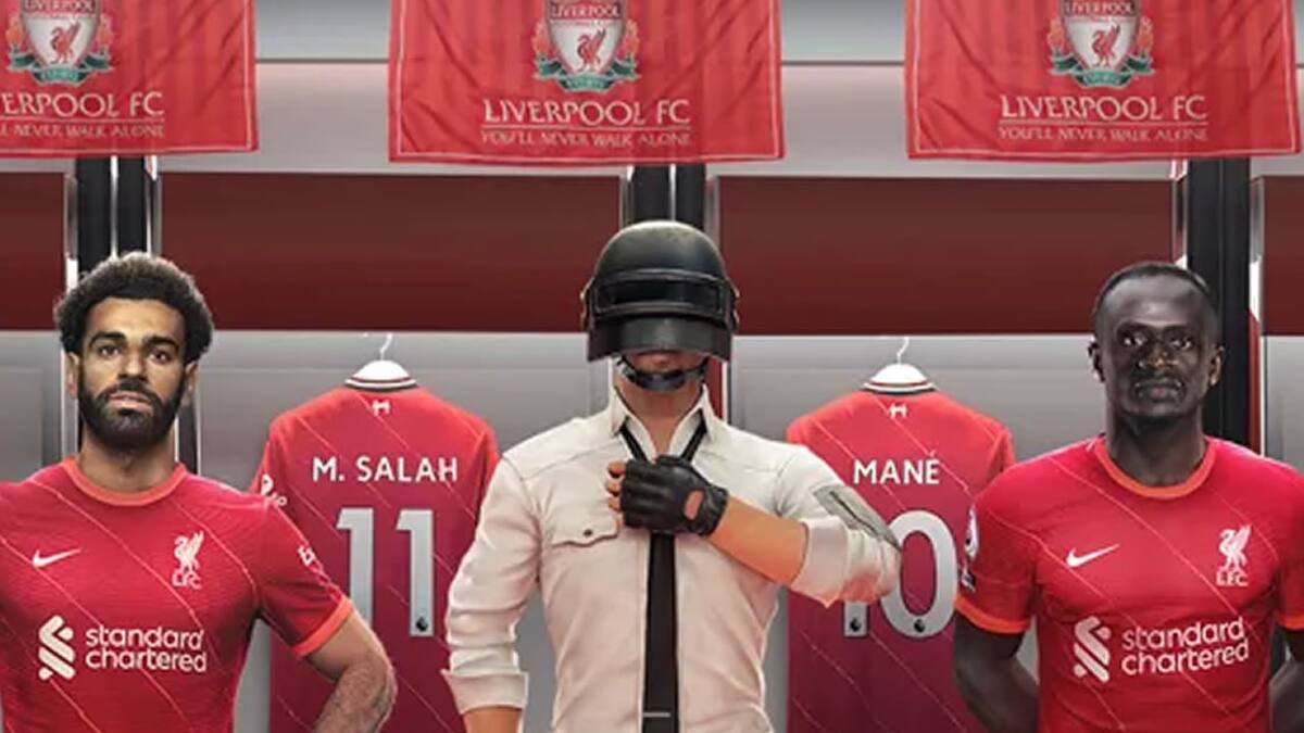 Después de golear al Manchester United, los Reds celebran en el mundo de los videojuegos
