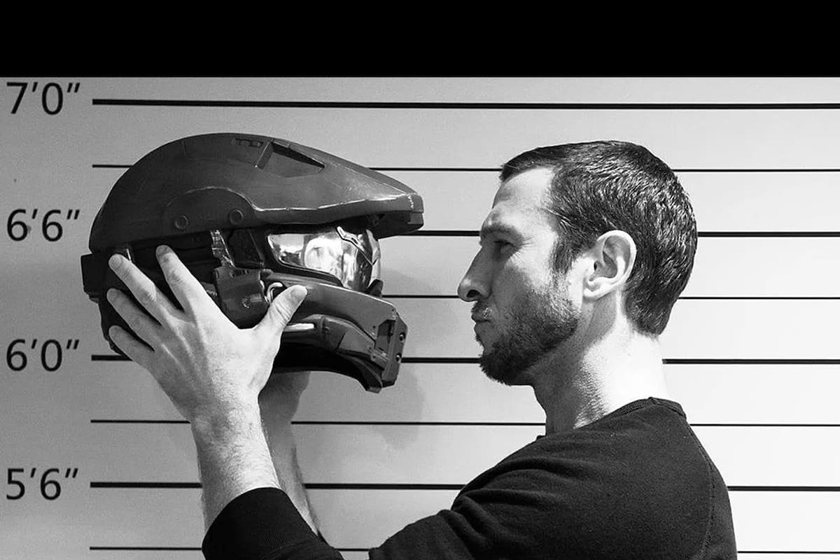 Liberan imagen del Master Chief en la serie de Halo; Schreiber tuvo que ejercitarse mucho para el papel
