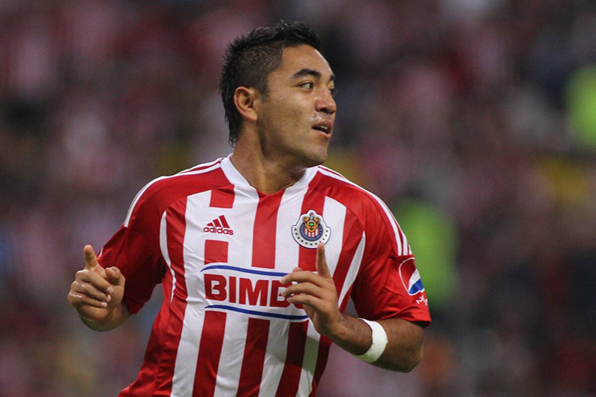 Marco Fabián aparecerá en la portada de FIFA 16