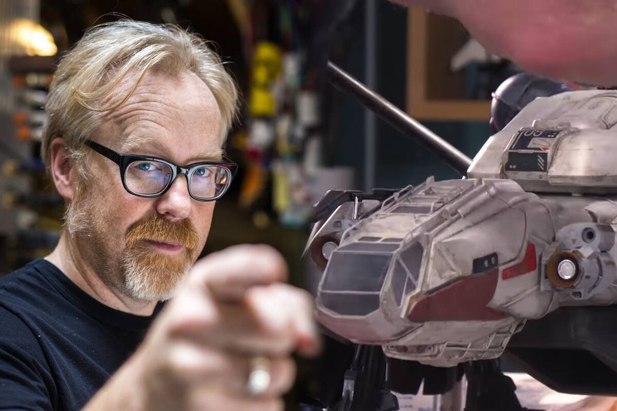 Adam Savage, de MythBusters, recreó la nave de Starfield y así de genial le quedó