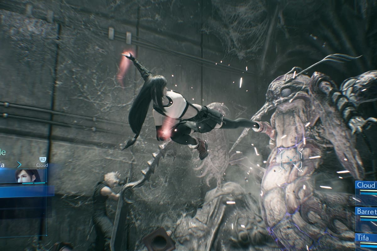 Cloud, Tifa y Aerith luchan contra un jefe en este gameplay de Final Fantasy VII Remake