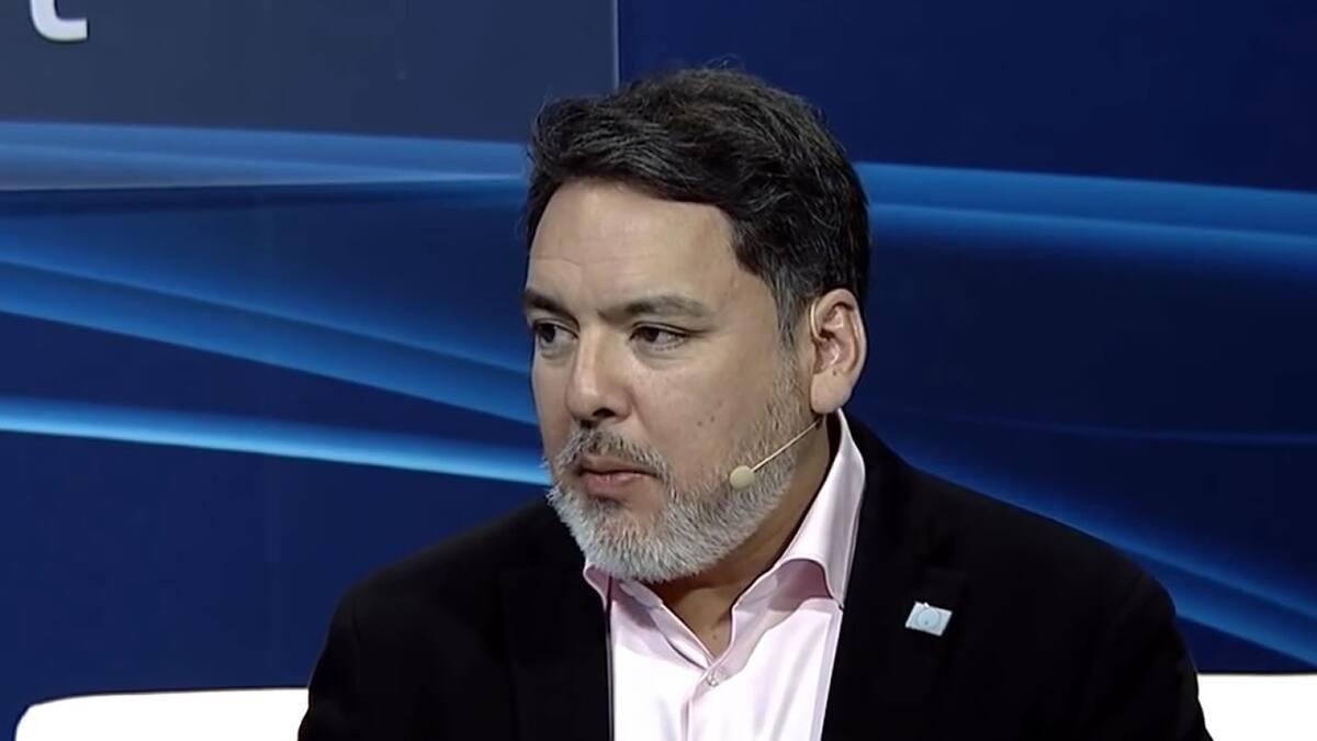 El ex jefe de PlayStation habló sobre los retos del sector y propuso el final de la guerra de consolas