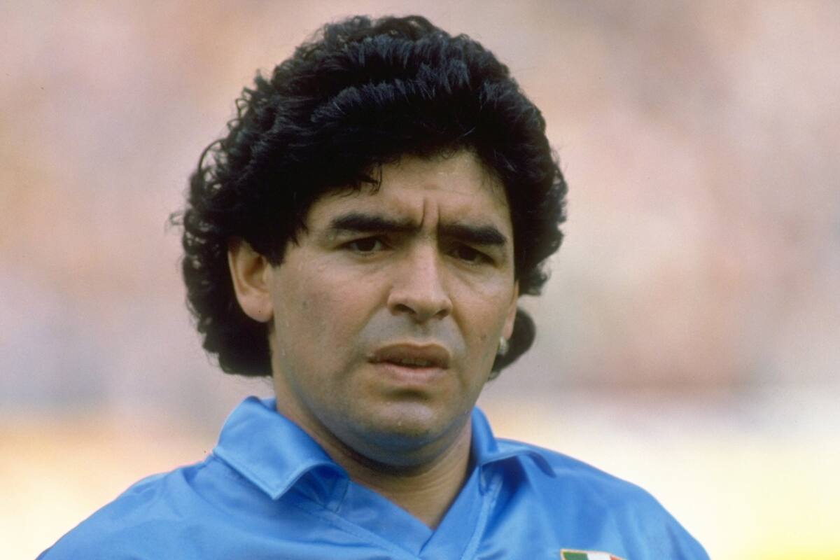 Diego Maradona vuelve a amenazar con demandar a Konami