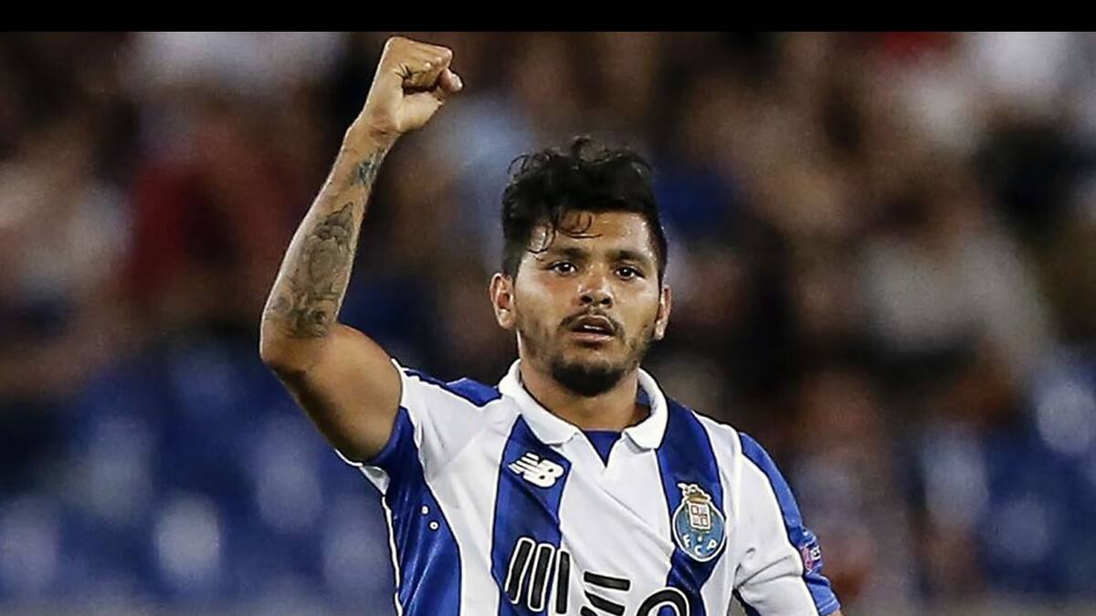 El extremo del F. C. Oporto comparte su nombamiento con estrellas como Varane e Immobile