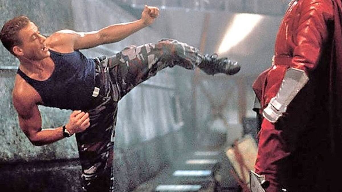 El filme se estrenó en 1994 acompañando el éxito de Street Fighter II en Arcade y consolas