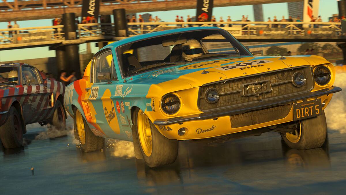 El gameplay nos deja ver una carrera en un circuito extremo