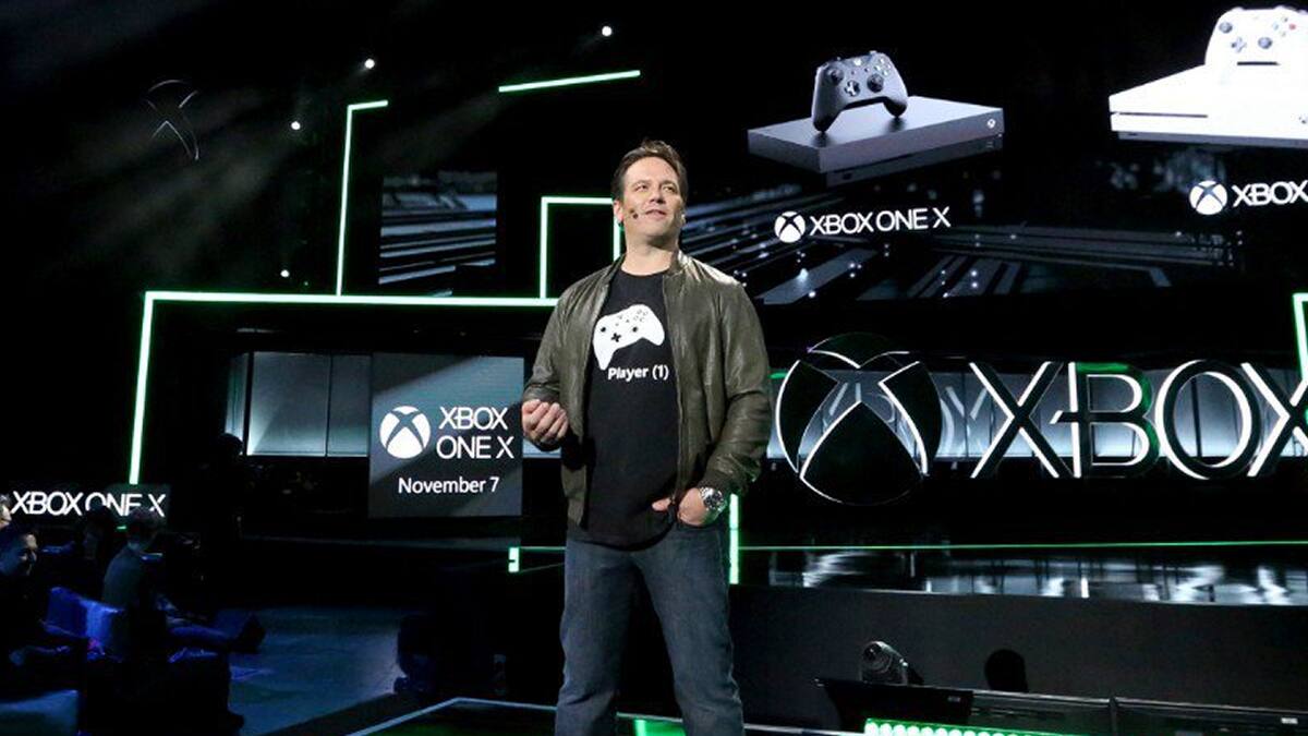 El jefe de Xbox mencionó que la atención se mueve a experiencias multiplayer y en línea