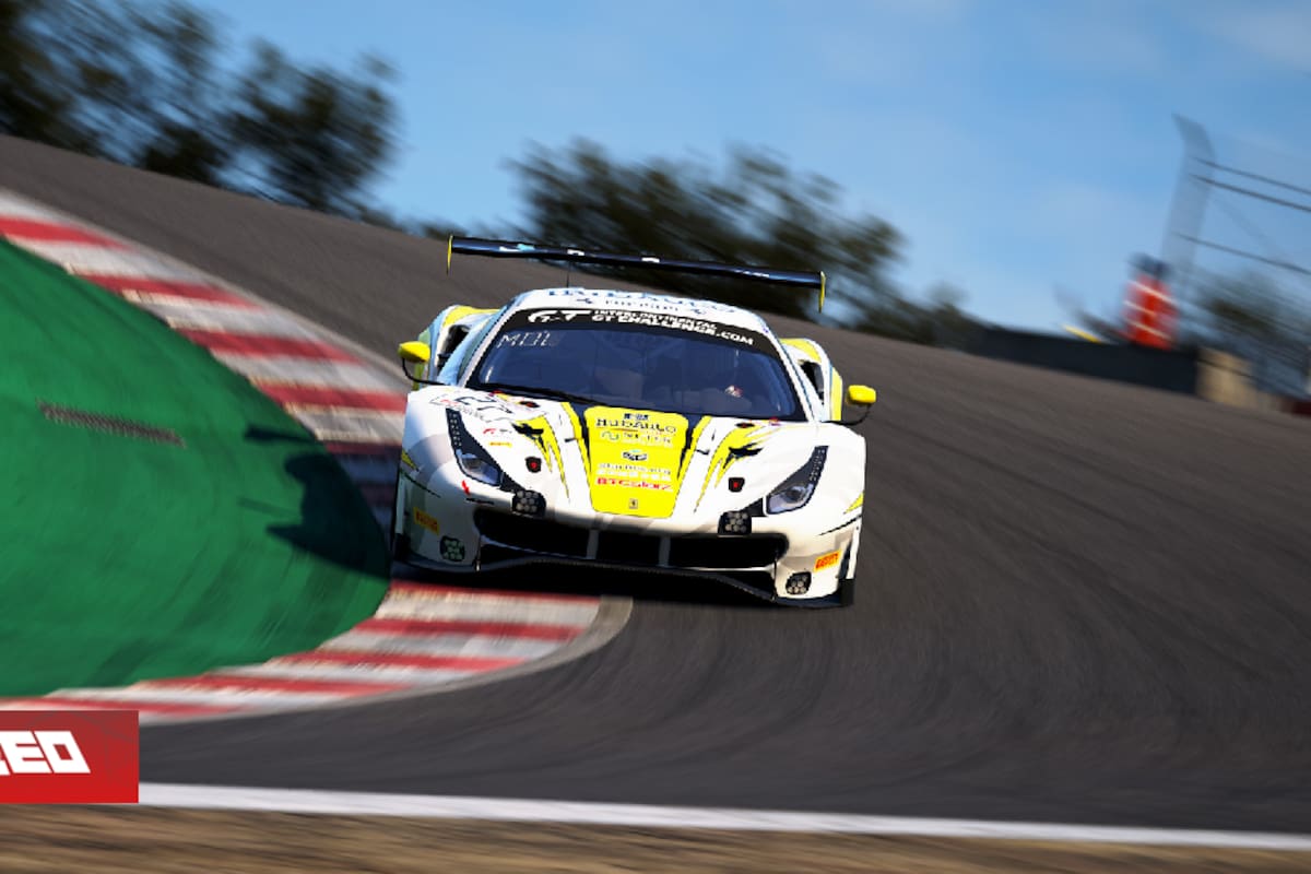 Assetto Corsa es tan realista que un error en el juego, también existe en el mundo real