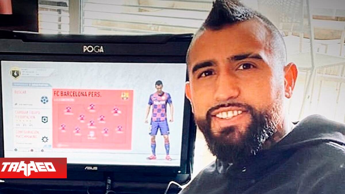 El jugador chileno cuenta con una maleta que transforma un PS4 en portátil.