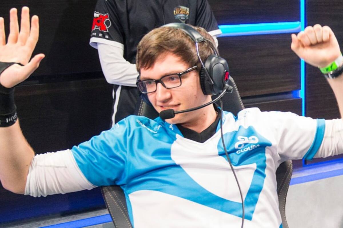 League of Legends: Ex Jungla de Cloud9 hace "Intentional Feeding" en año nuevo en pleno Stream