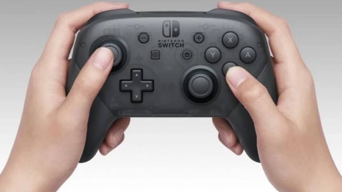 El mando tiene D-Pad y 6 botones, pero no tiene nada que ver con los Joy-Con o el Pro Controller