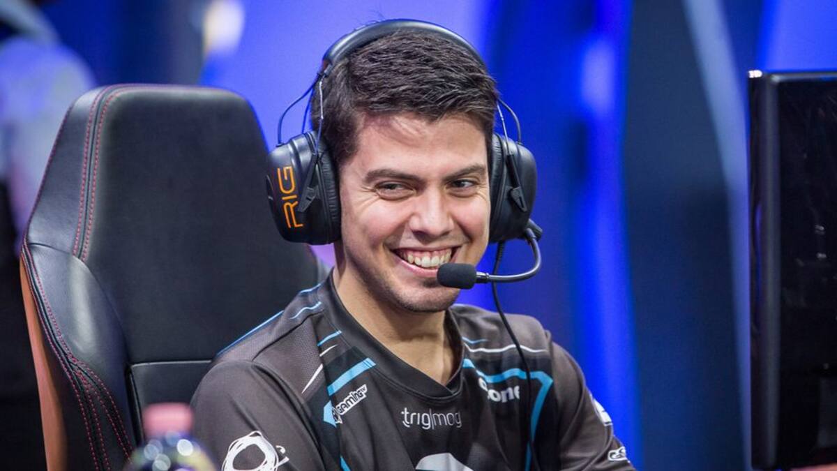 El mid laner tomó el lugar de PowerOfEvil debido a enfermedad