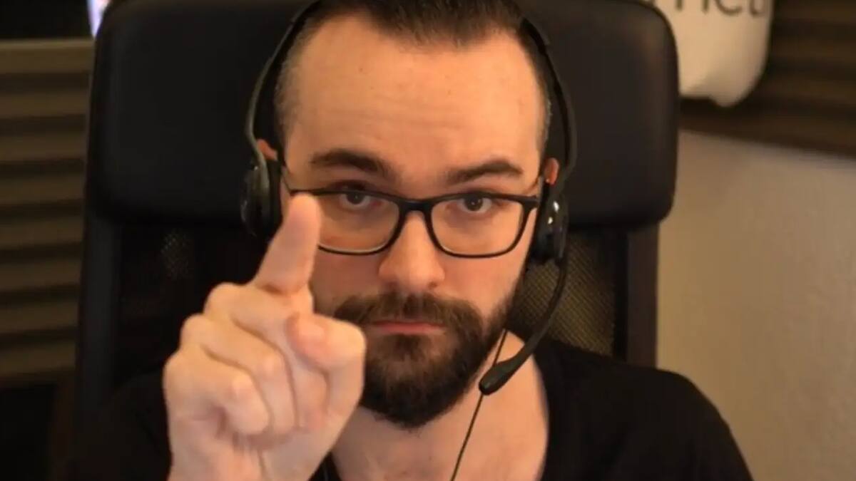El miembro de la audiencia le dijo al streamer que debería operarse la vista