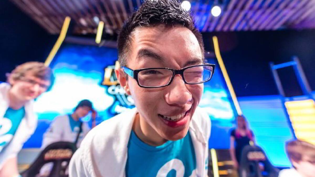 El nuevo equipo de Hai llamado "FlyQuest" lidera la tabla de posiciones junto a C9