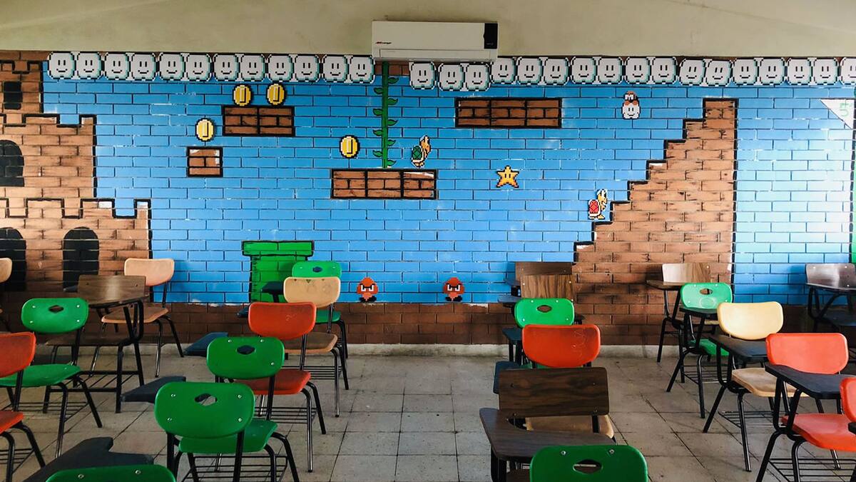 El Profe Chido dio la bienvenida al nuevo ciclo escolar resaltando su gusto por los videojuegos