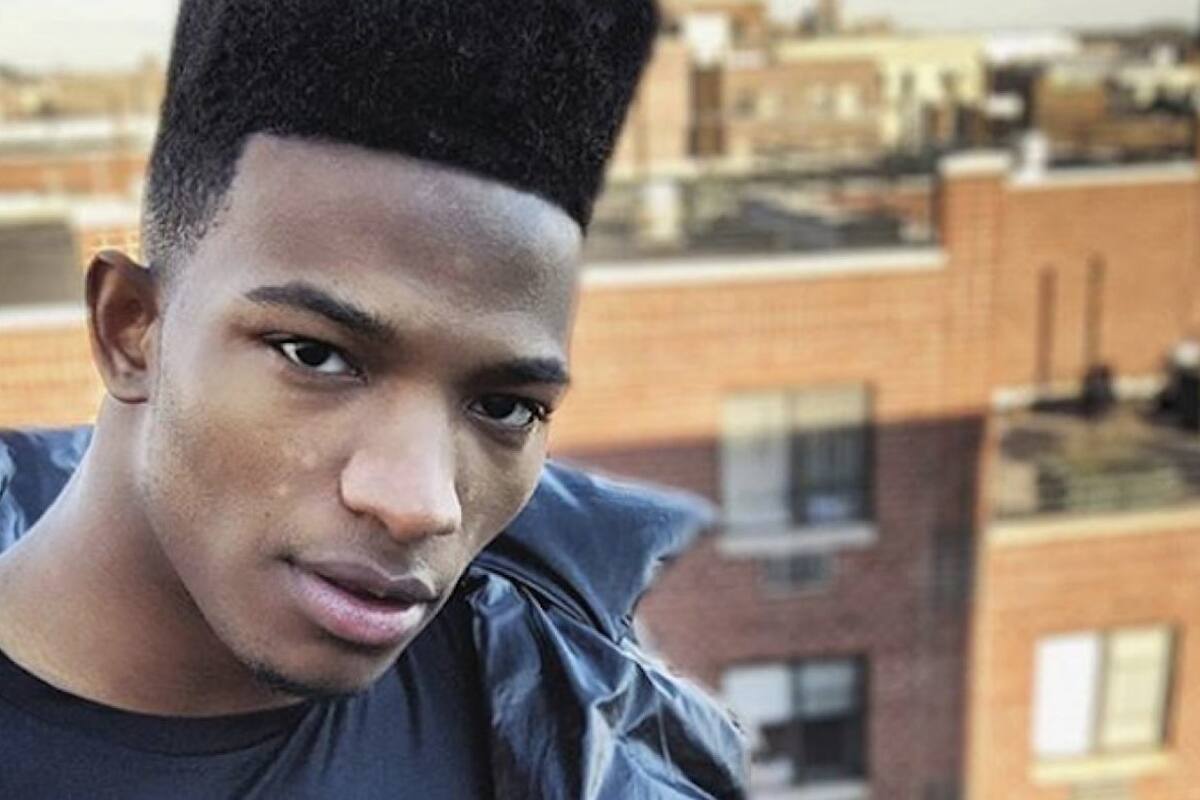 Pokémon GO: el youtuber Etika quedó inmortalizado en una Poképarada