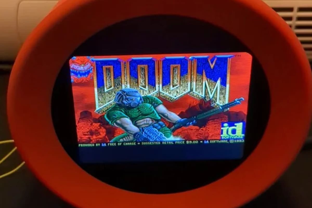 DOOM ya corre en Alarmo: así se juega el clásico FPS de id Software en el reloj despertador de Nintendo