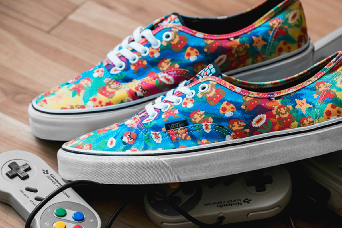 La línea de ropa gamer de Nintendo creada por Vans ya llegó a Chile