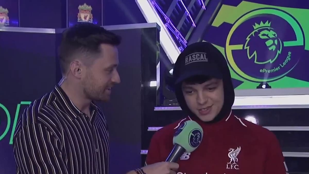 F2Tekkz aplastó al representante del Manchester United en la Gran Final