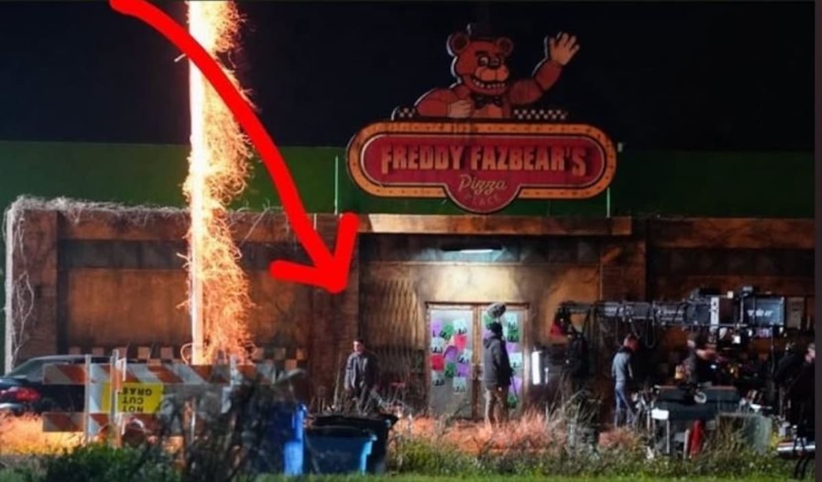 Five-NIghts-at-Freddys-2-Josh-Hutcherson.jpg