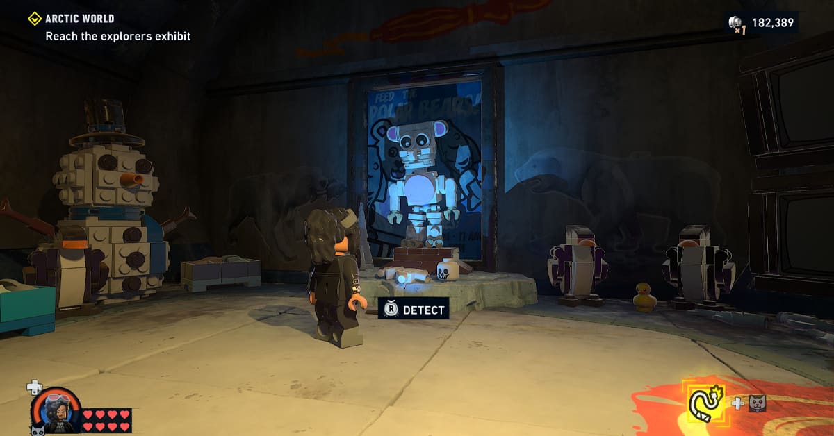 FNAF Lego Batman Legacy of the Dark Knight cameo