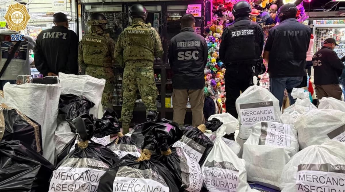 Friki Plaza CDMX operativo limpieza