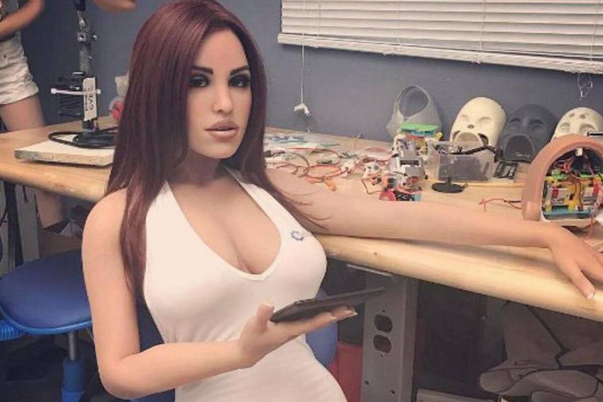 Creadores de robots sexuales aseguran que sus productos han salvado vidas