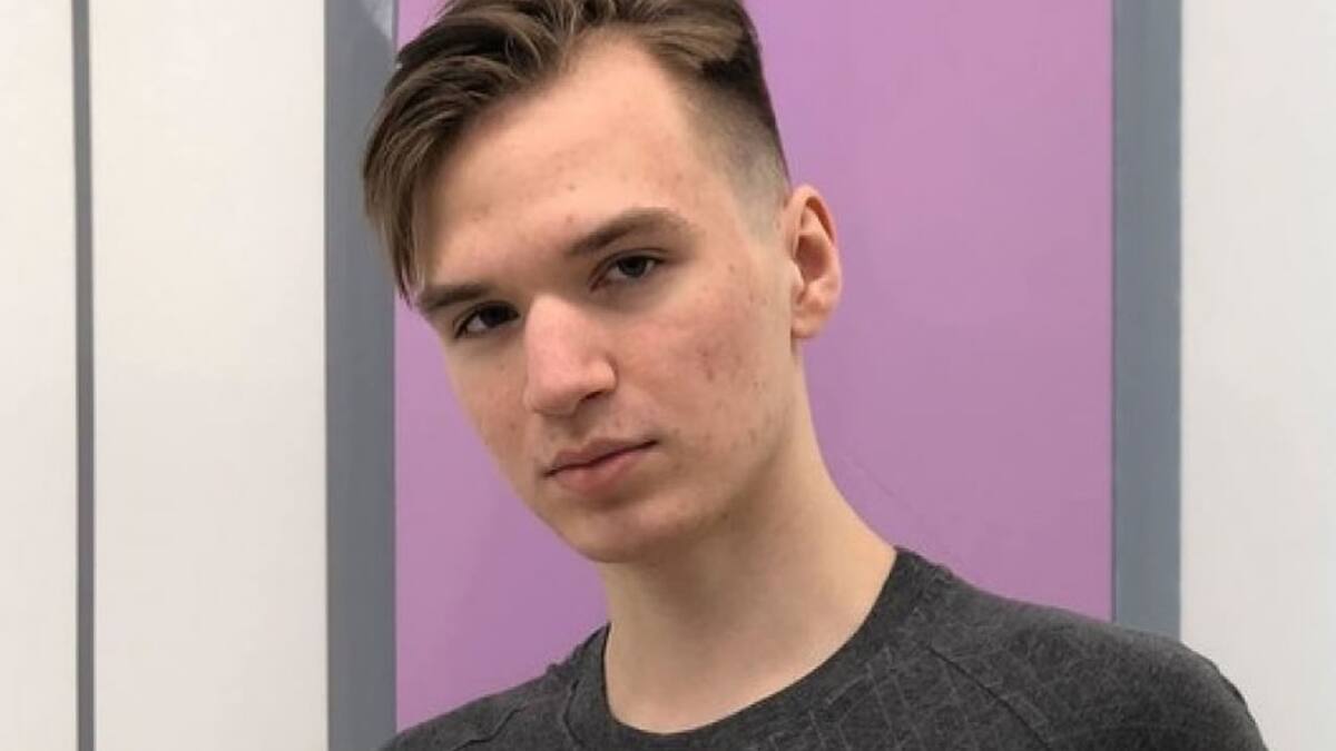 Ivan ‘Pure’ Moskalenko dibujó un símbolo de la invasión a Ucrania en plena partida