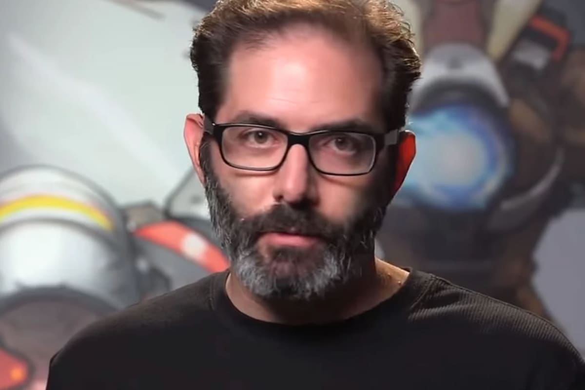 El creador de Overwatch rompe el silencio: dice que ejecutivos de Blizzard lo amenazaron con culparlo por más de mil despidos