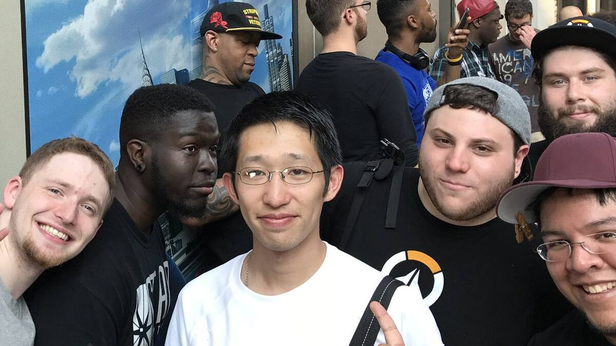 Joey Chiu fue la primera persona en la fila para comprar un PlayStation 4 y un PlayStation 4 Pro