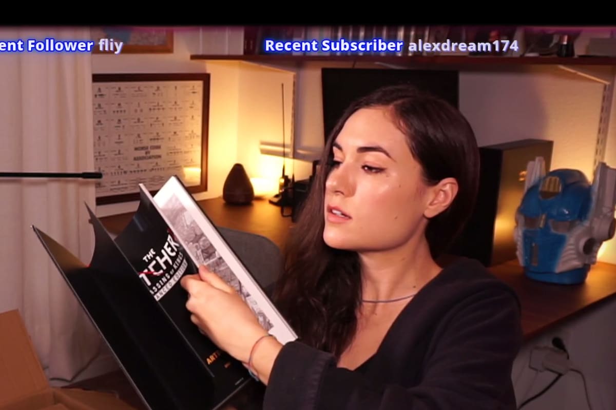 Consienten a Sasha Grey con increíbles regalos de The Witcher y Cyberpunk 2077
