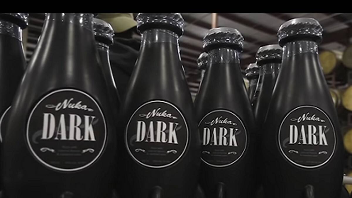 La bebida alcohólica inspirada en Fallout viene en un envase de plástico