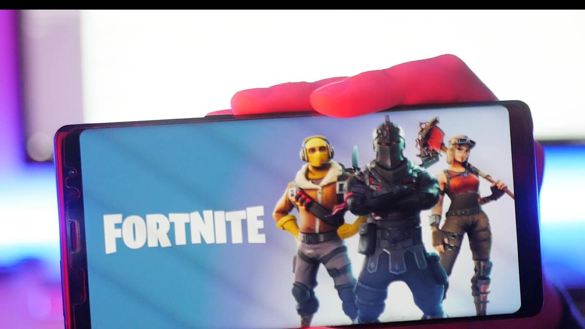 La compañía de Fortnite está luchando contra las limitantes y cuotas de Play Store y App Store
