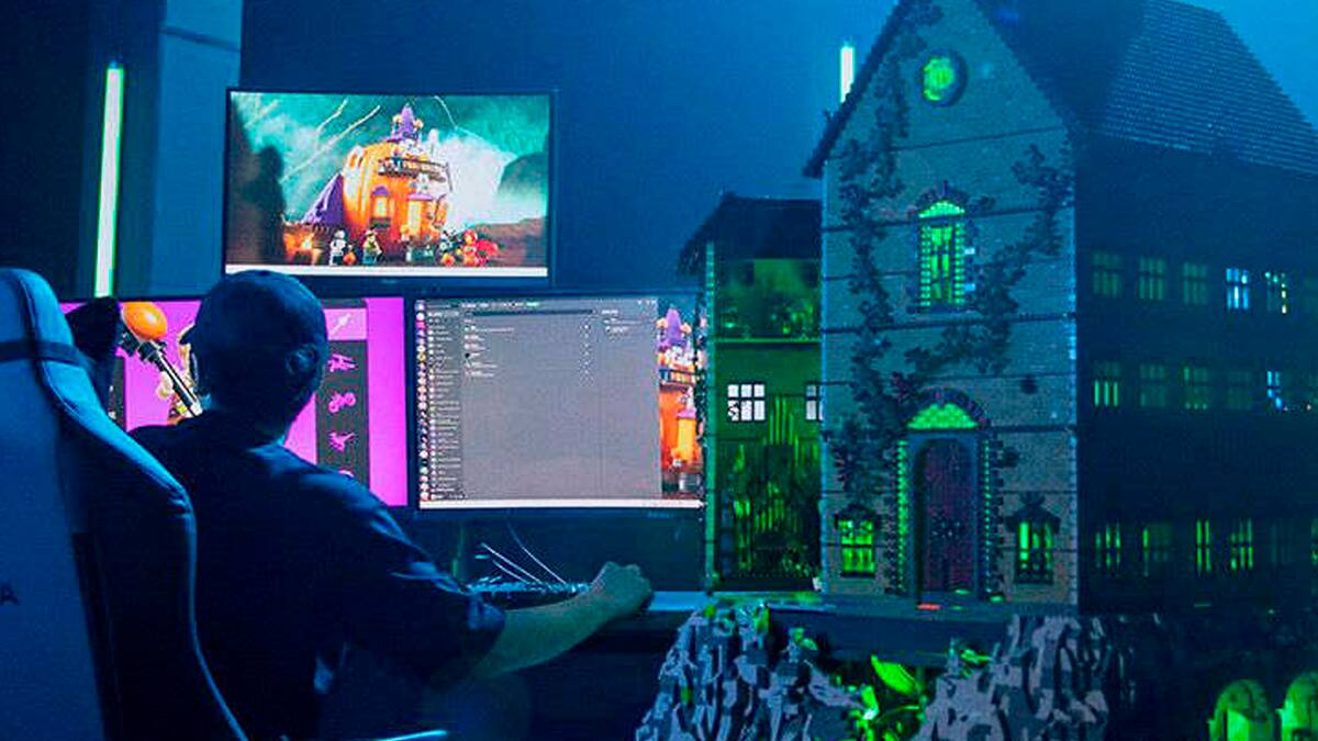 La computadora tiene una RTX 3090 y enfriamiento liquido