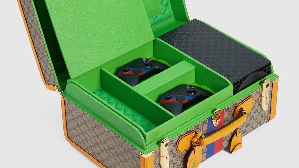 La consola se ofrecerá con controles personalizados, un maletín de lujo y Xbox Game Pass