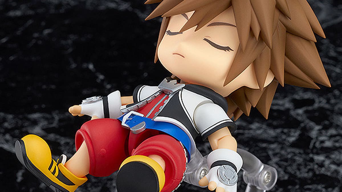 La figura vendrá acompañada de varias Keyblades